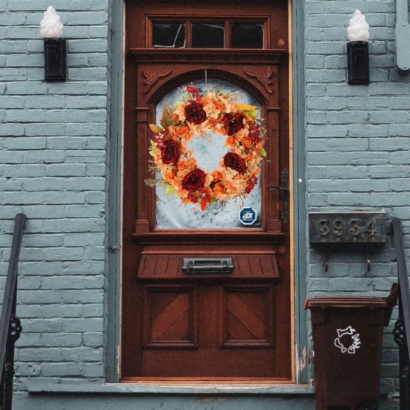 Hydrangea Wreath - Picture 3 of 5